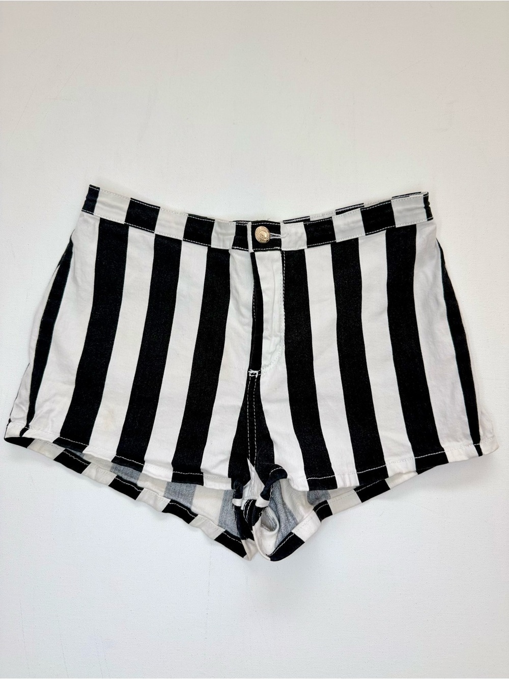 Encore Jeans Black & White Vertical Stripe High-Rise Women’s Shorts